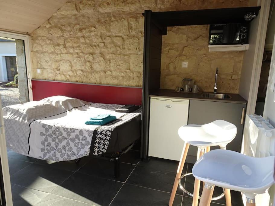 Studio Privatif Au Calme Apartment Brain-sur-Allonnes Exterior foto